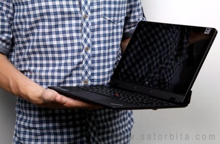   Lenovo ThinkPad Helix